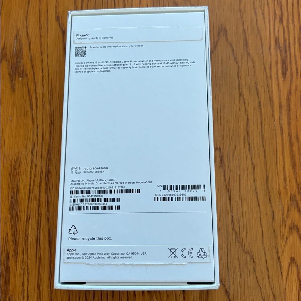 Apple iPhone 16 Box